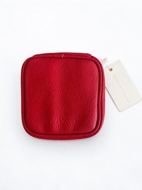 Poppy & Peonies Red Tech Case
